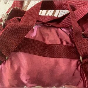 Burgundy with hearts Puppy Purse and Harness.
Medium